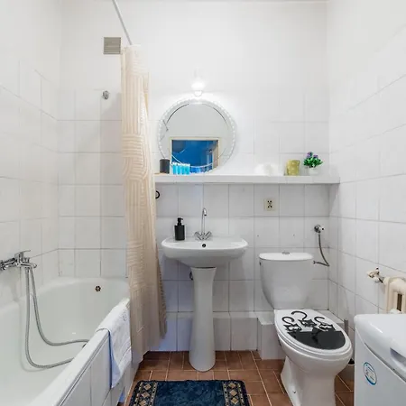 Apartment Piatkowska Homely By Bookinghost *